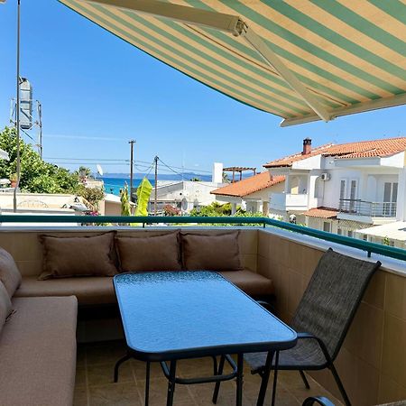 Emerald Seaside Apartment In Pefkohori ペフコホリ エクステリア 写真