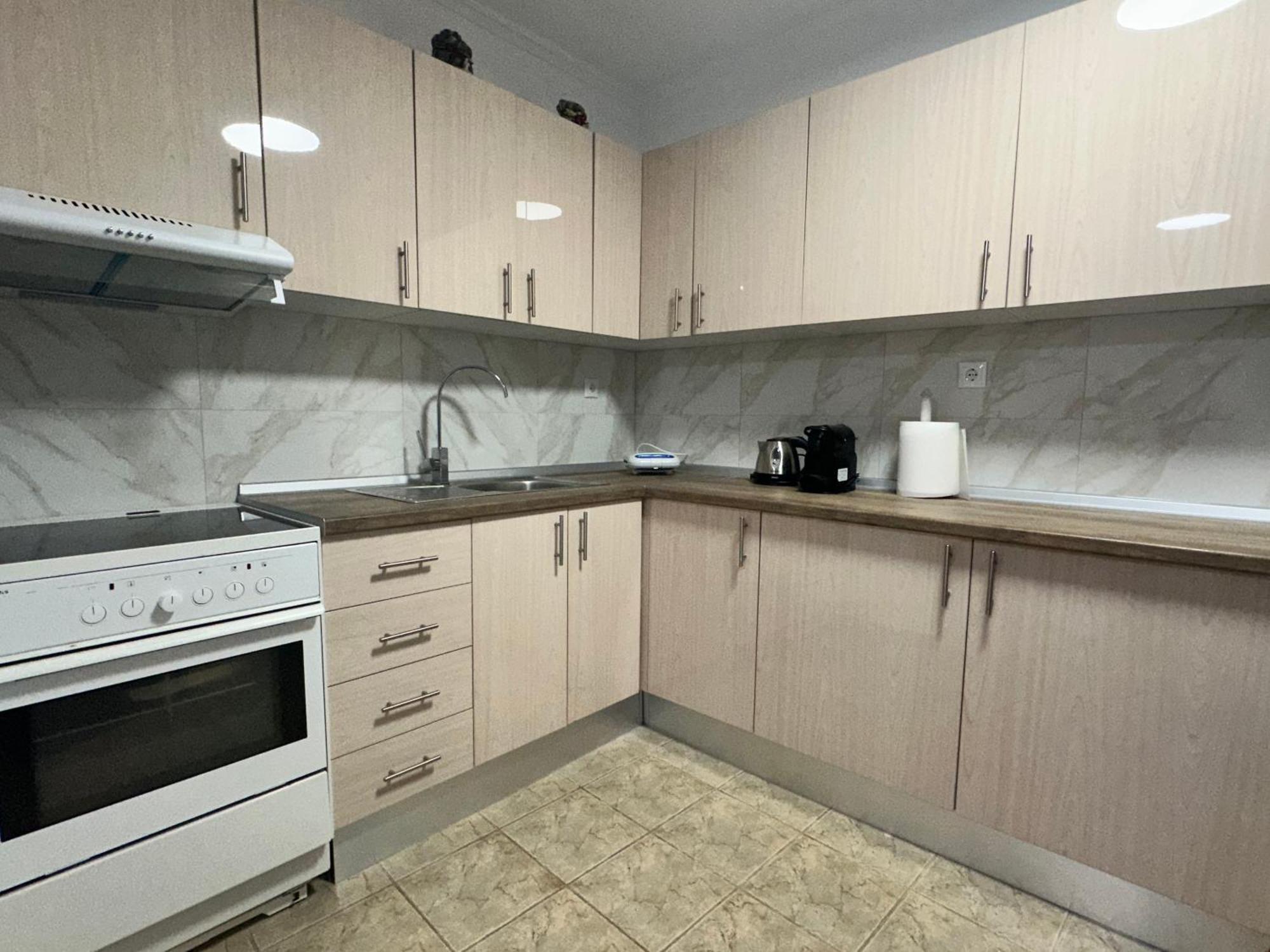 Emerald Seaside Apartment In Pefkohori ペフコホリ エクステリア 写真